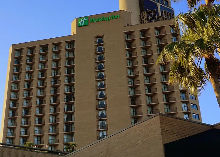 Holiday Inn Downtown Marina By Ihg